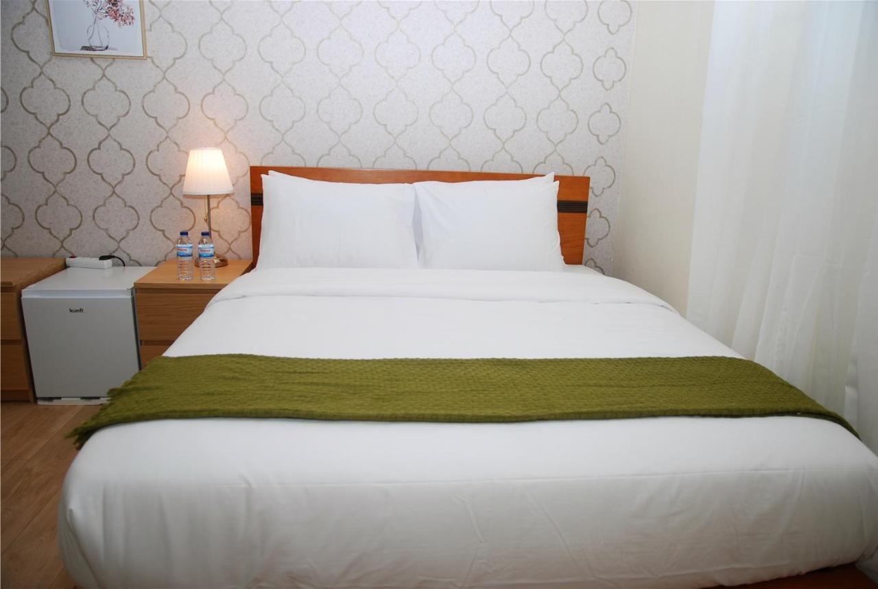 Amor Lisboa Hostel * Lisbon