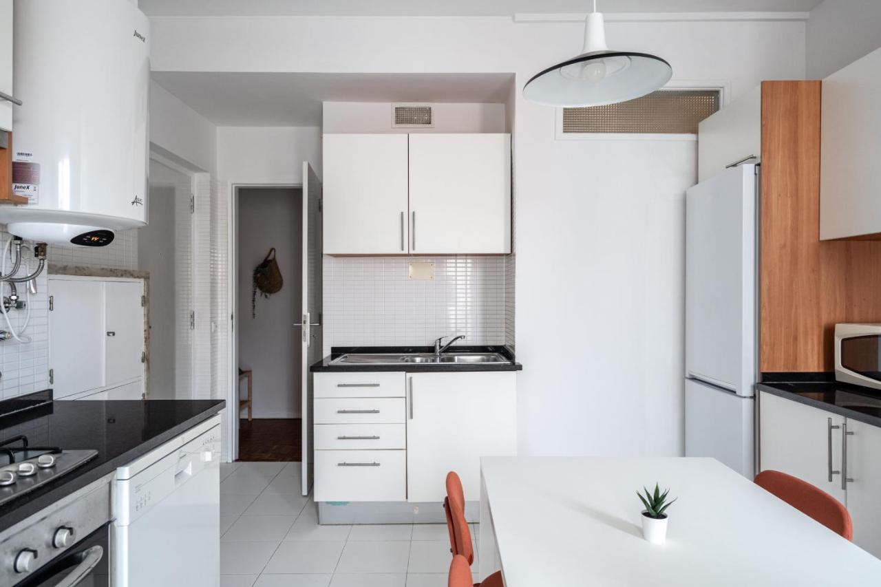 Apartment Spacious 3 Bedroom In The Heart Of Arroios