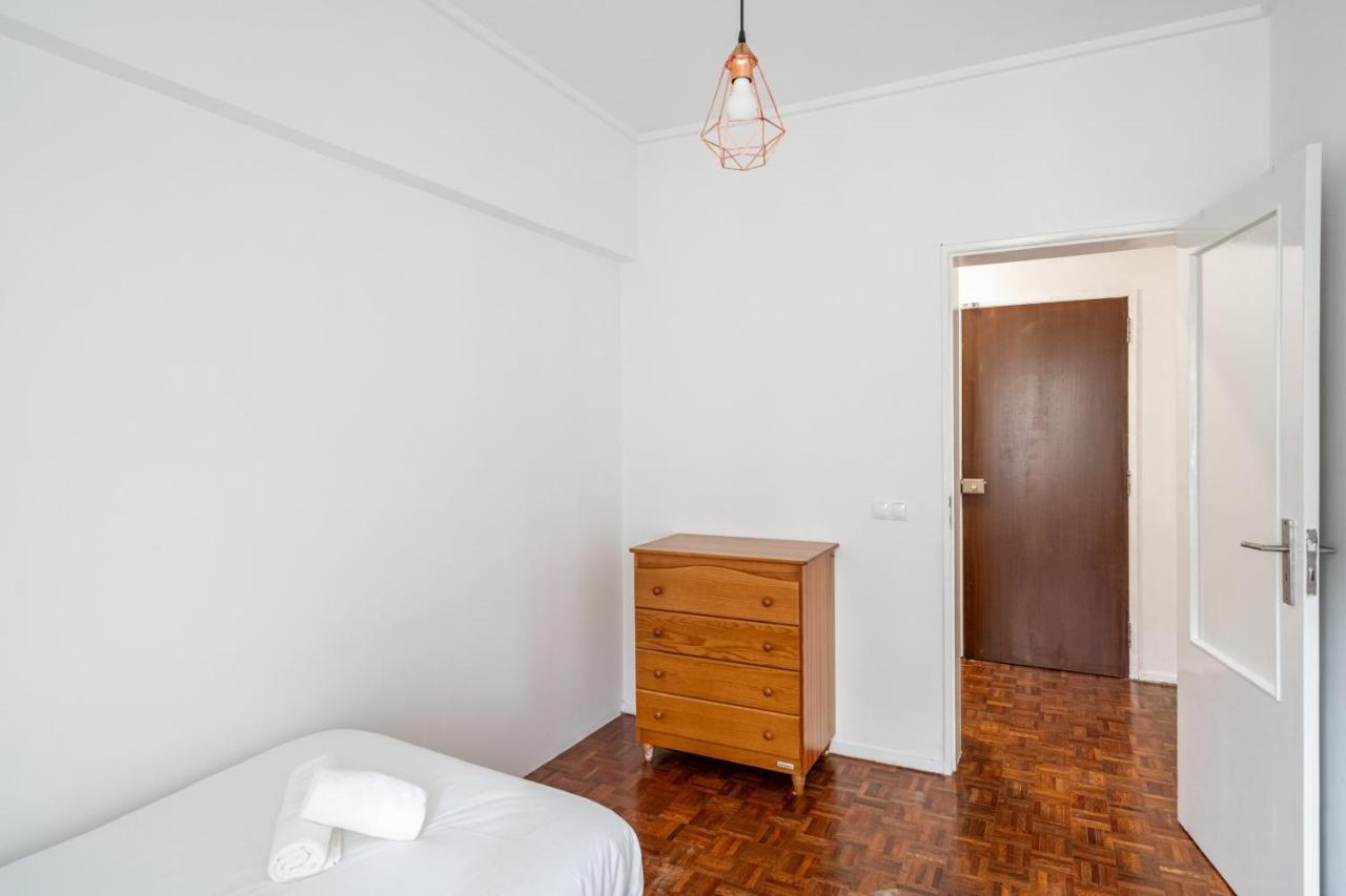 Spacious 3 Bedroom In The Heart Of Arroios