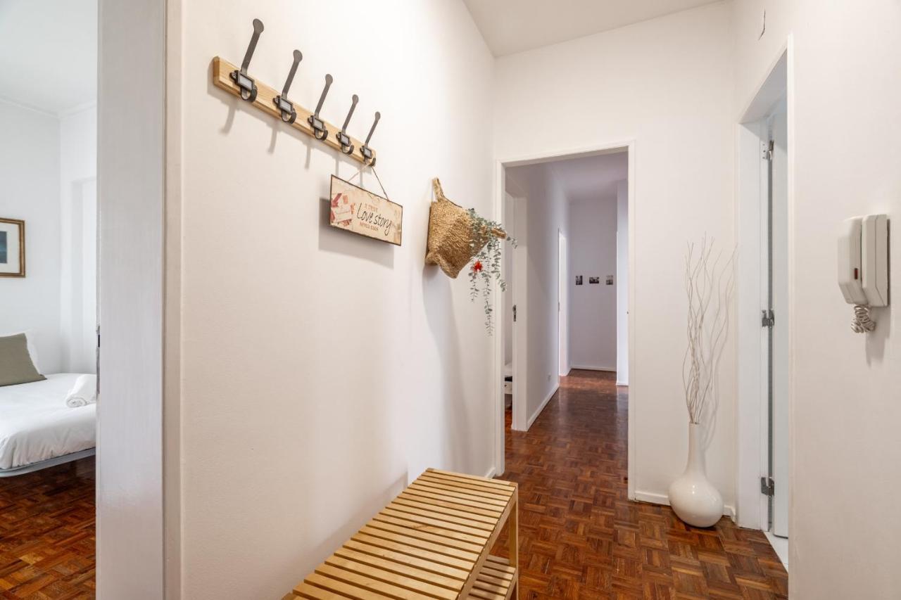Spacious 3 Bedroom In The Heart Of Arroios * Lisbon