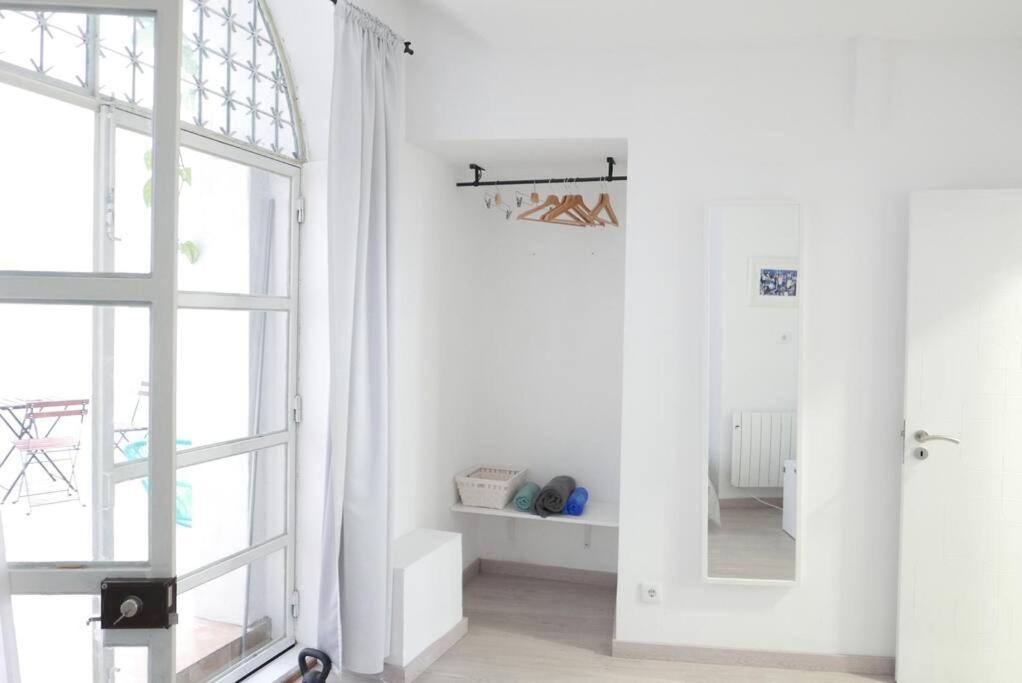 Apartment Alfama's Hidden Terrace Gem *