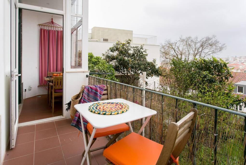 Principe Real Cool And Artistic 3 Bedrooms Flat! *