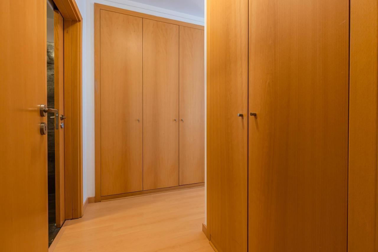 Apartment Charm 3bdr W/balcony By Lovelystay Lisbon