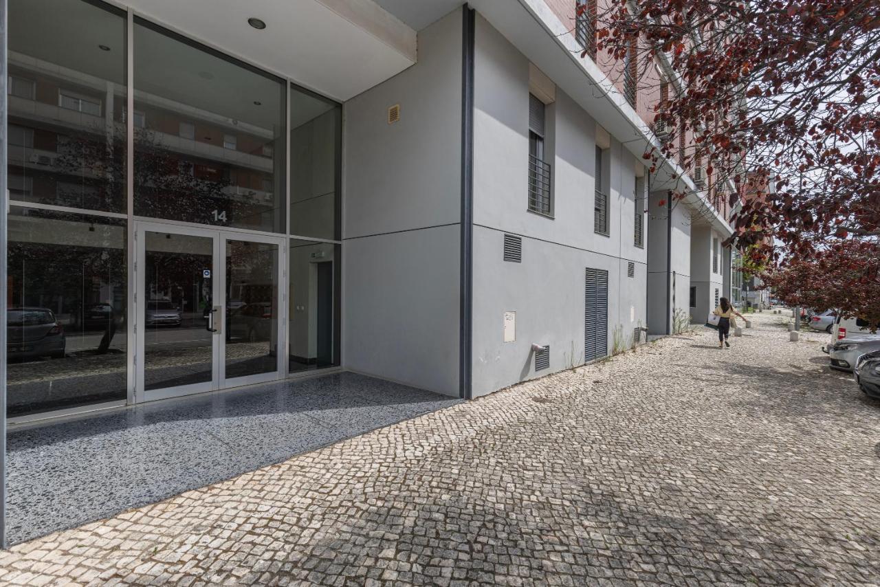 Charm 3bdr W/balcony By Lovelystay Apartment