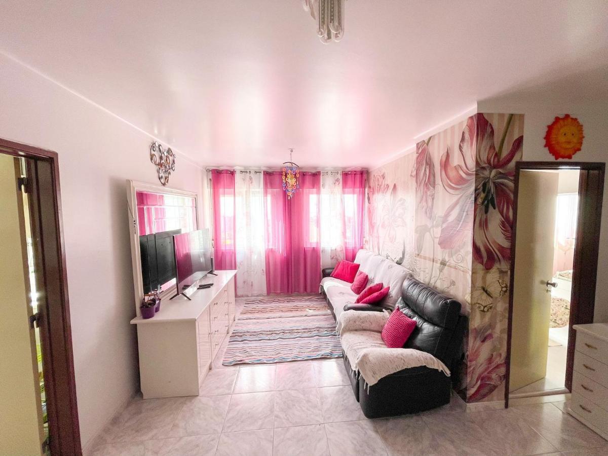 At Your Doorstep - Bedrooms Homestay Lisbon