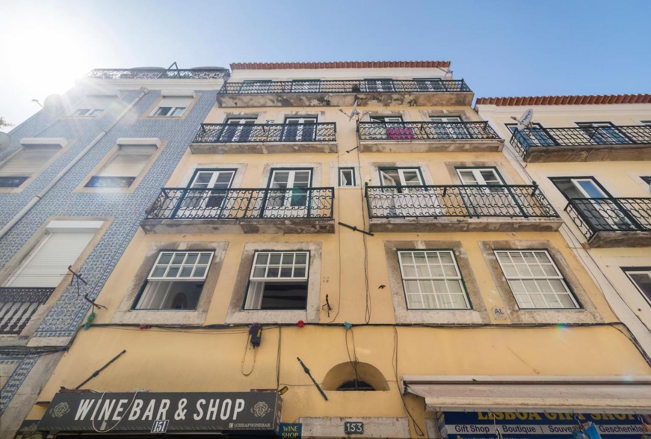 Apartment Alfama Patio Lisbon