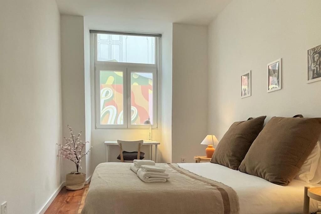 Sj2dee Heart Of Baixa New Air Conditioning Spacious 2 Apts 4br2ba Apartment *