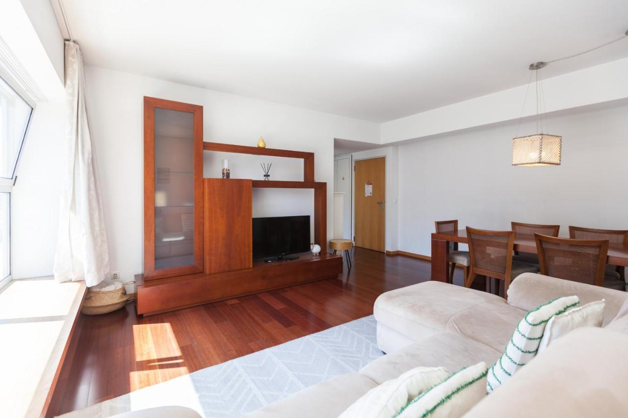 Flh Alta Brightly Flat * Lisbon