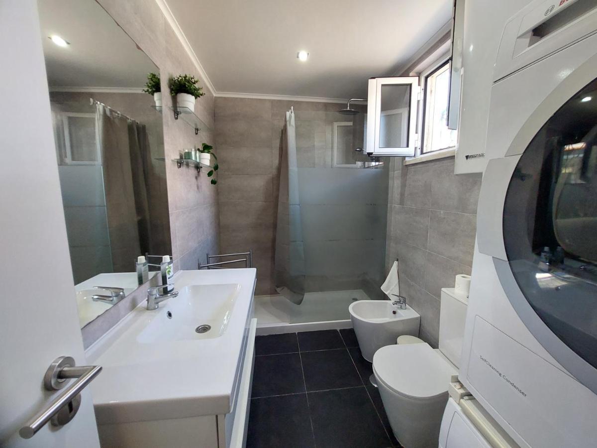 Cosy, Stylish, Apartment *