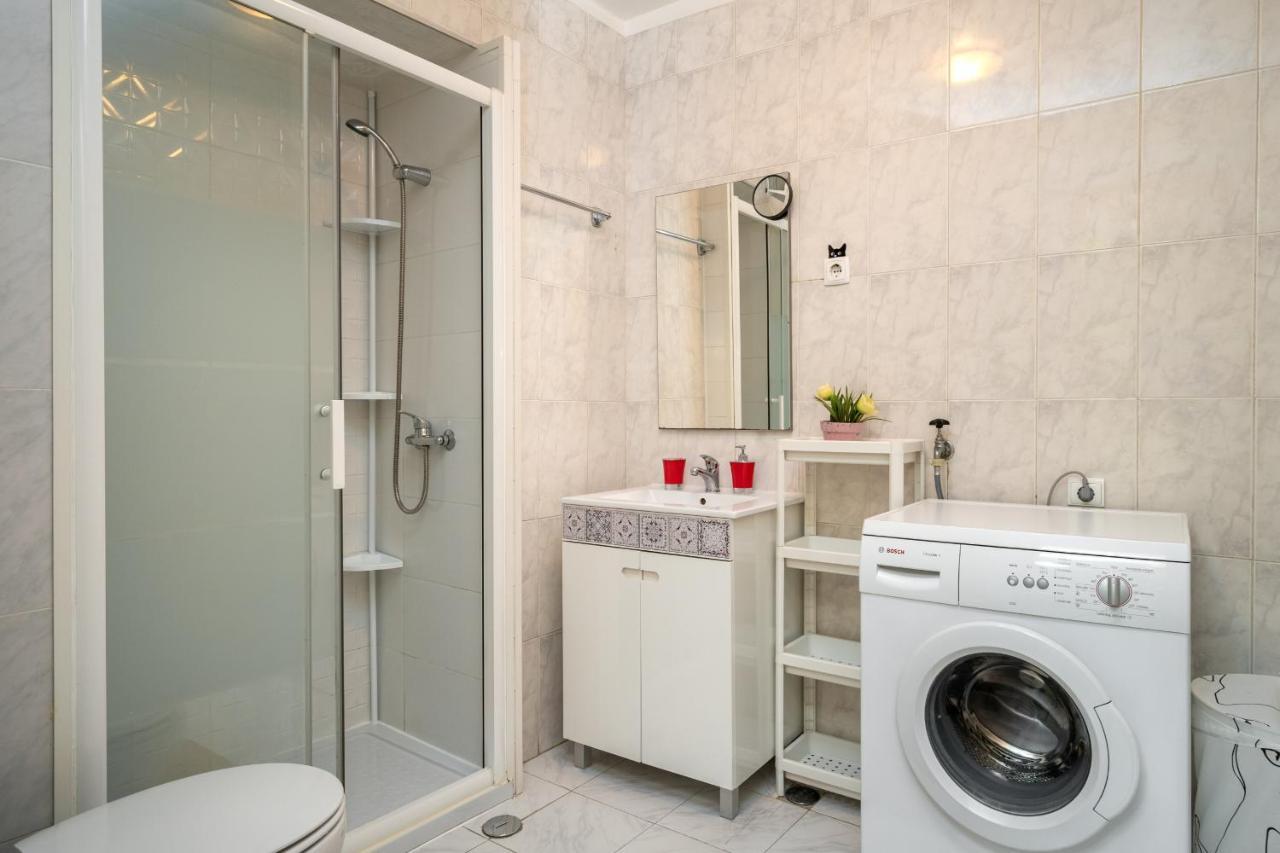 Apartment Cozy One Bedroom In Historic Location - Carmo *