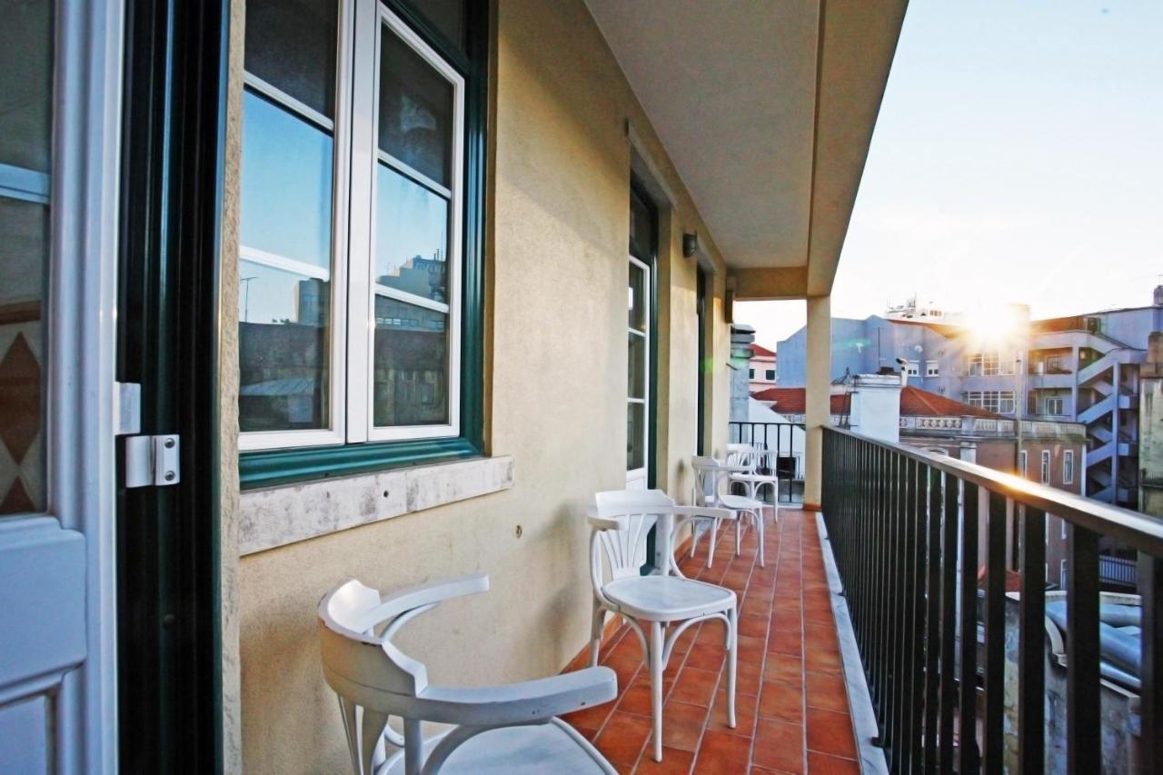 Saturdays Hostel *