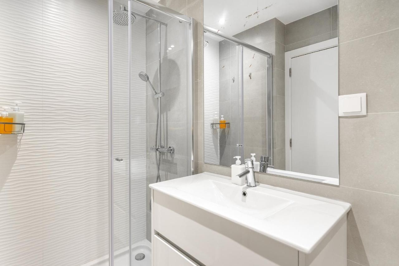 Whome Carriao 31 Urban Oasis In Premium Location W/ac Lisbon