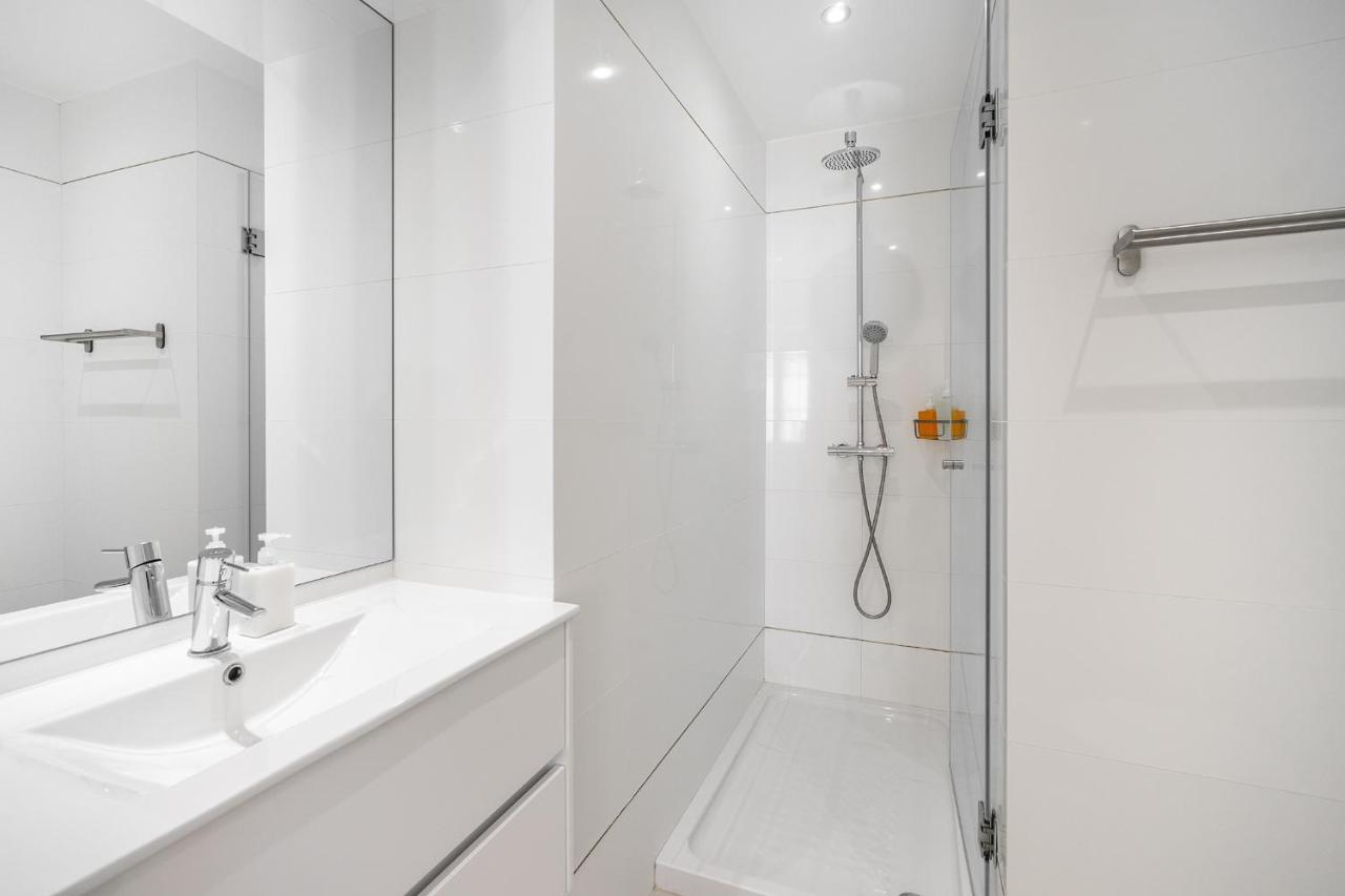 Apartment Whome Carriao 31 Urban Oasis In Premium Location W/ac