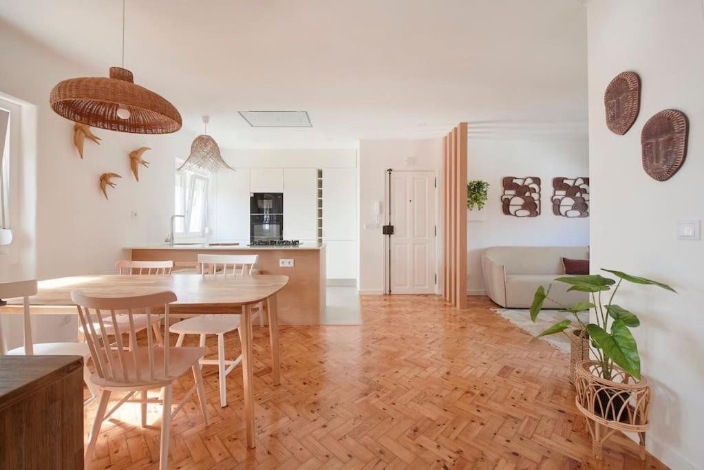 Beato Tagus River View Apartment Lisbon