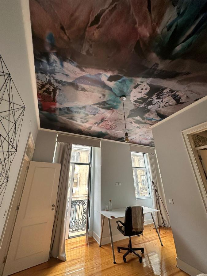 Com Banheiro Privativo No Centro De Lisbon