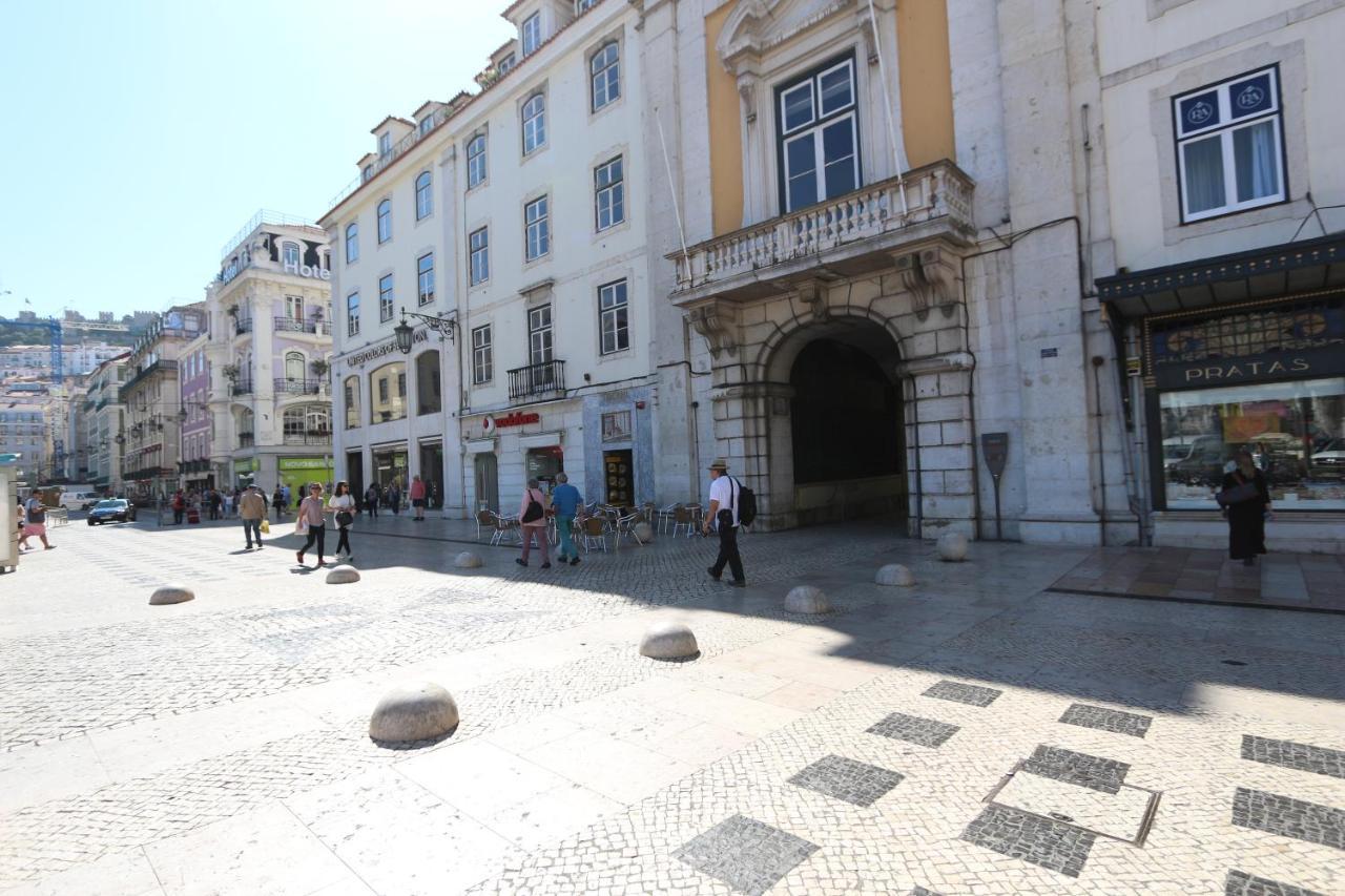 Fantastic Terrace In A Romantic Penthouse At Downtown Lisbon