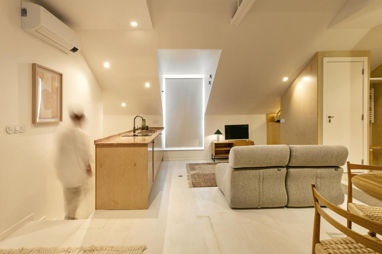 Apartment Fantastic Terrace In A Romantic Penthouse At Downtown Lisbon