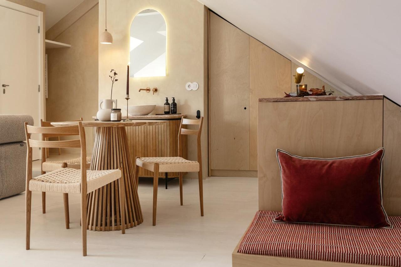 Fantastic Terrace In A Romantic Penthouse At Downtown Apartment