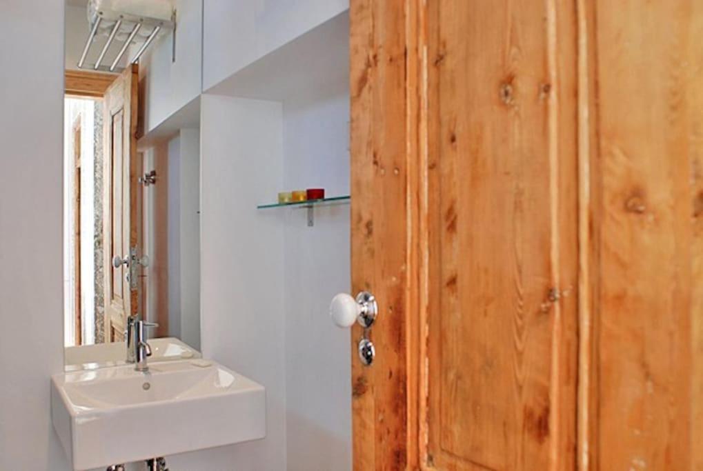 Pen-arts Apartment- Principe Real Garden - Bairro Alto Apartment Lisbon