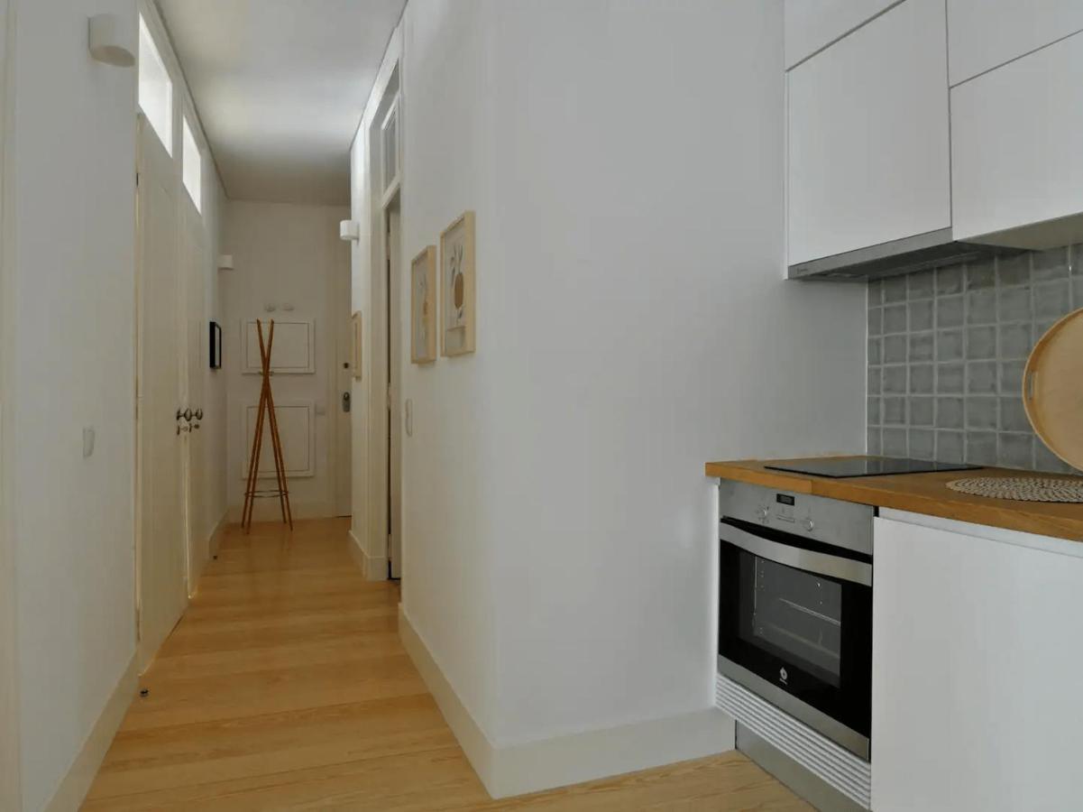 Apartment Alfama Confortable Near Cathedral