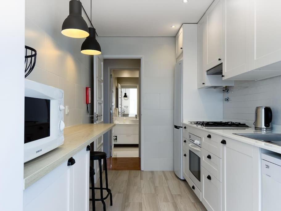 Apartment Olaias 2bed Near Metro *