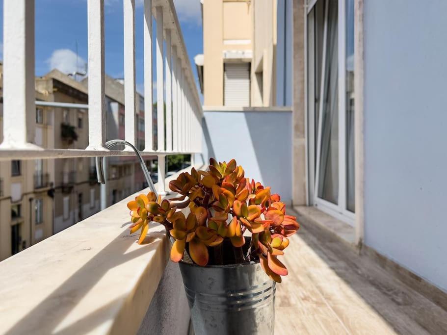 Olaias 2 Bed Near Metro 2 Apartment Lisbon