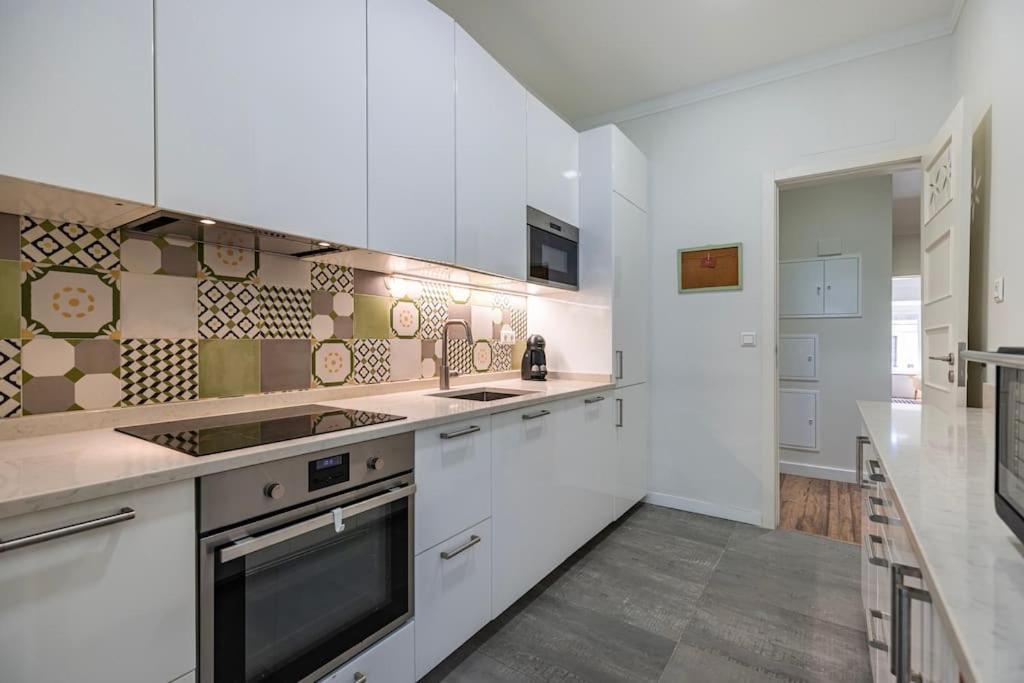 Cactus Terrace And Liberdade - By Feeling Apartment Lisbon
