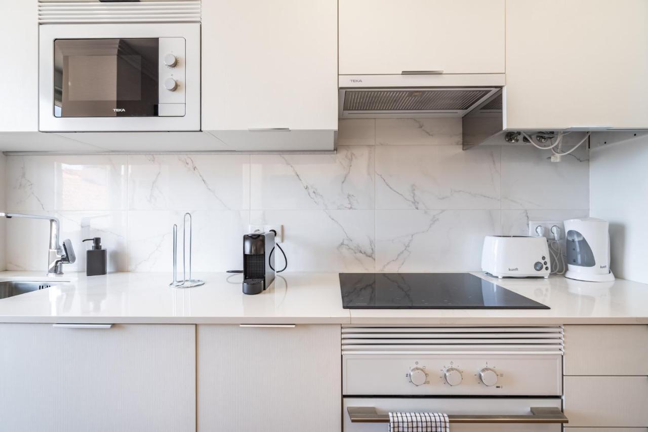 Apartment Akicity Santos Shine Lisbon
