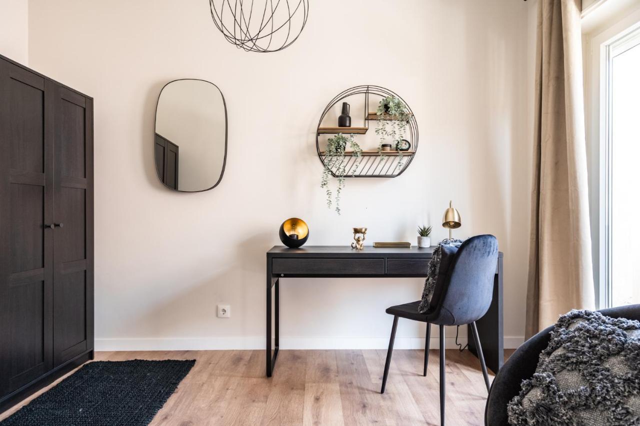 Apartment Akicity Santos Shine *