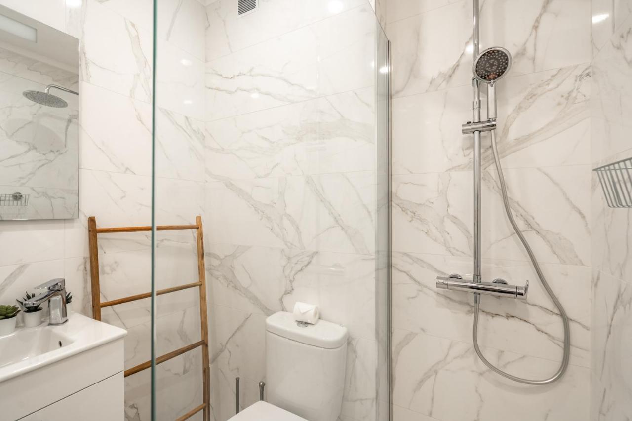 Apartment Akicity Santos Shine