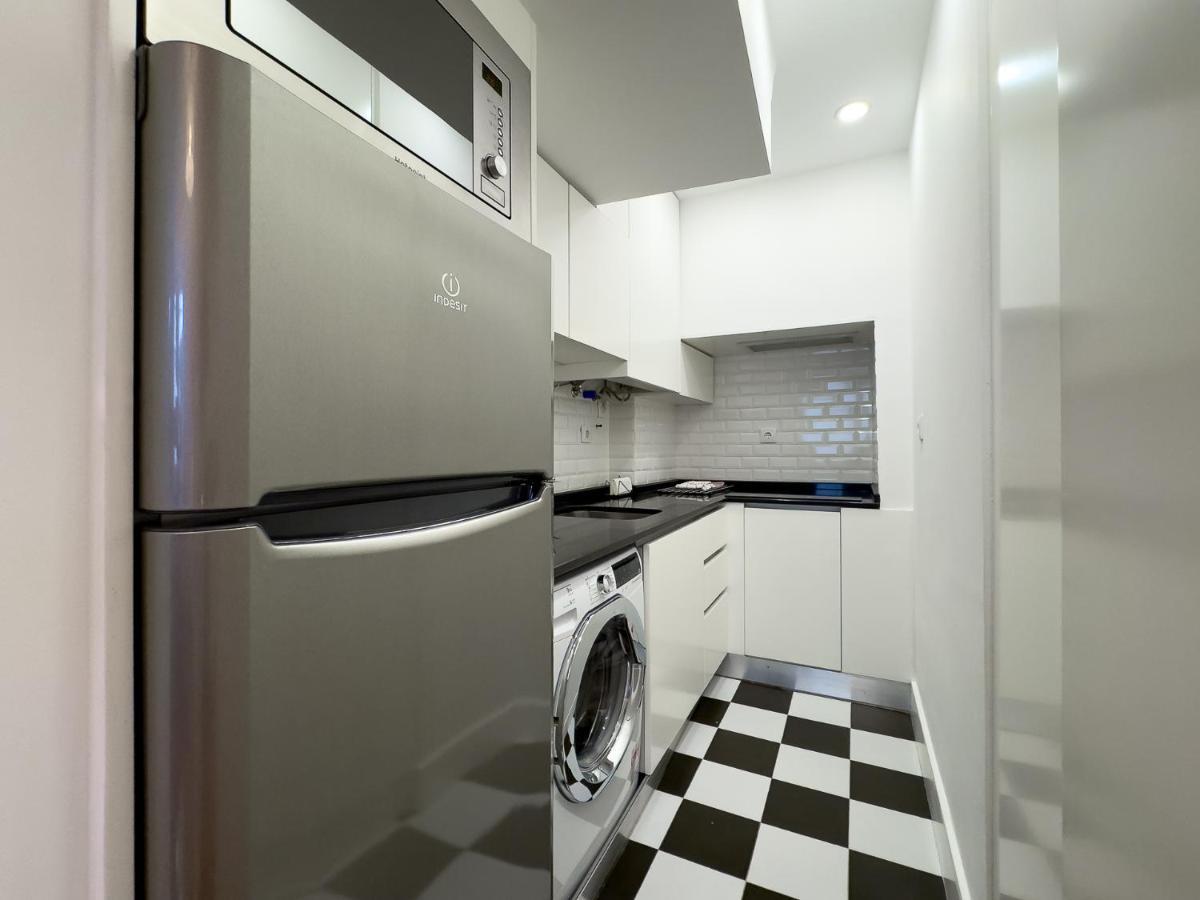 Apartment Olarias 2 Bedroom Perfect To Share Near The Castle