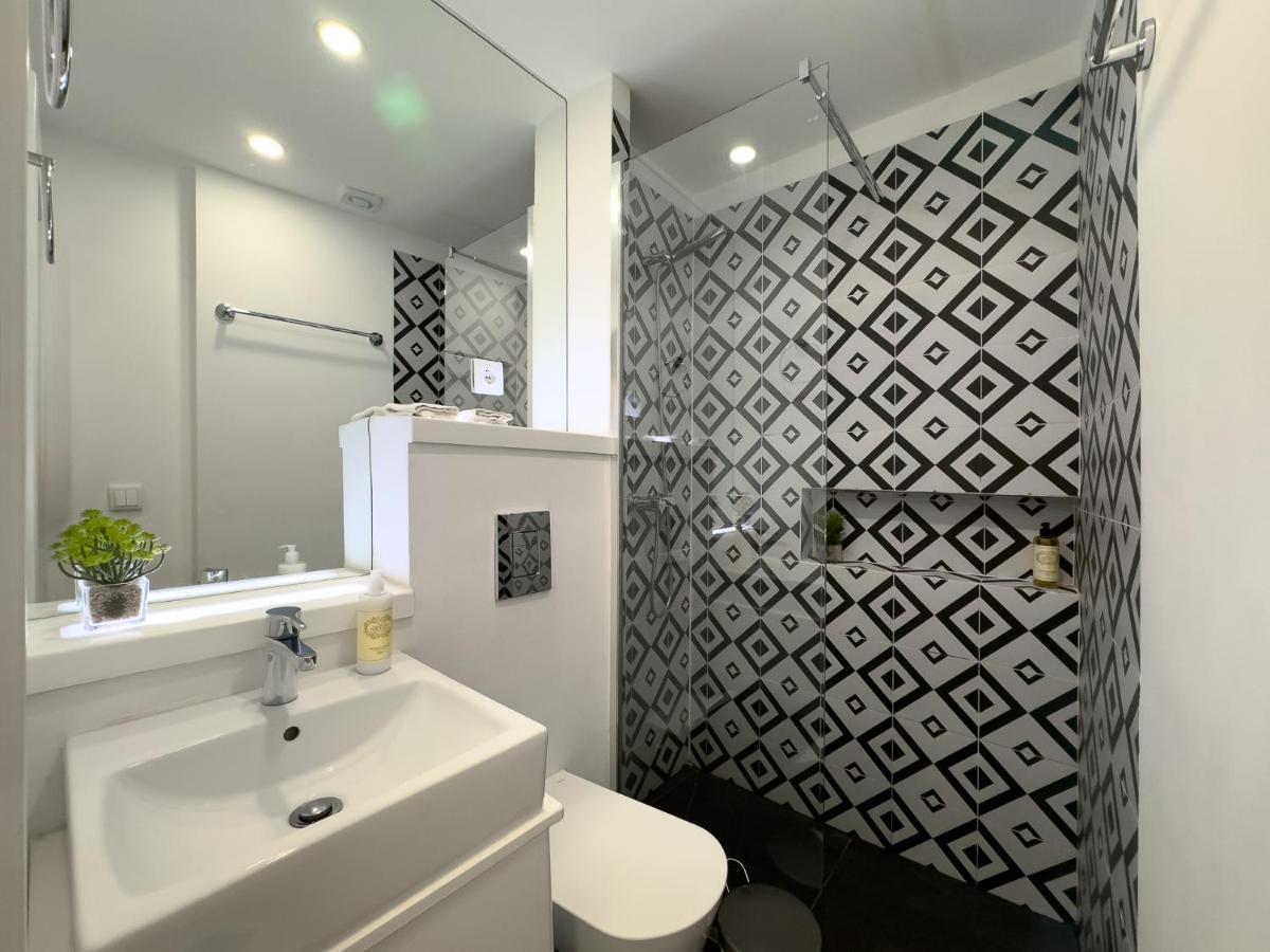 Olarias 2 Bedroom Perfect To Share Near The Castle Lisbon