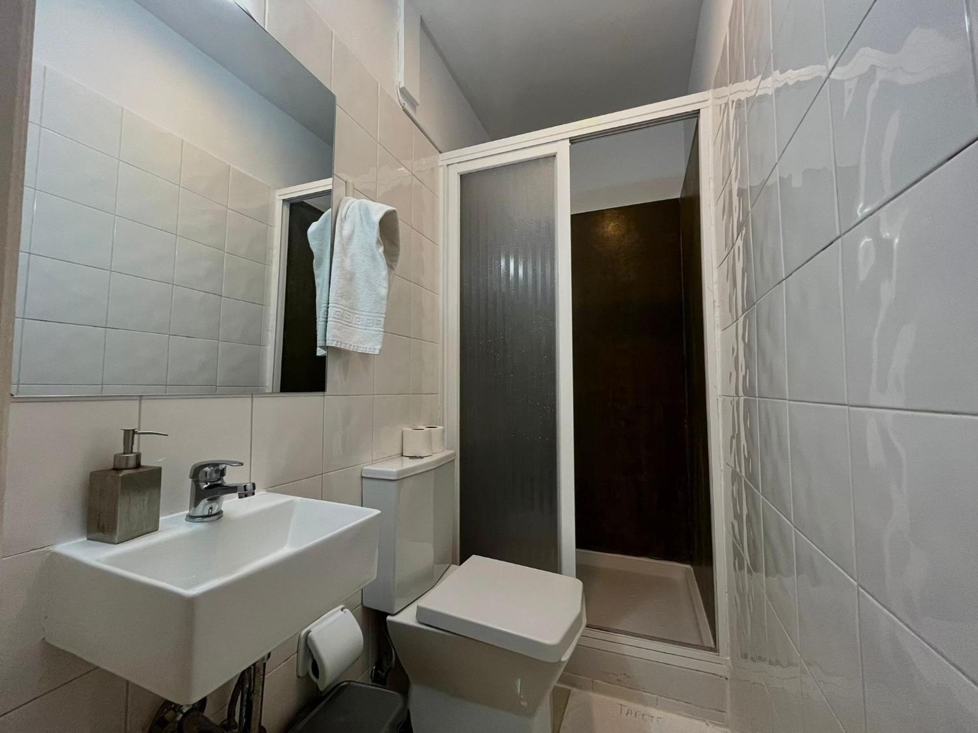 Apartment 2 Bedroom, 2 Bathroom - Travessa Da Madalena *