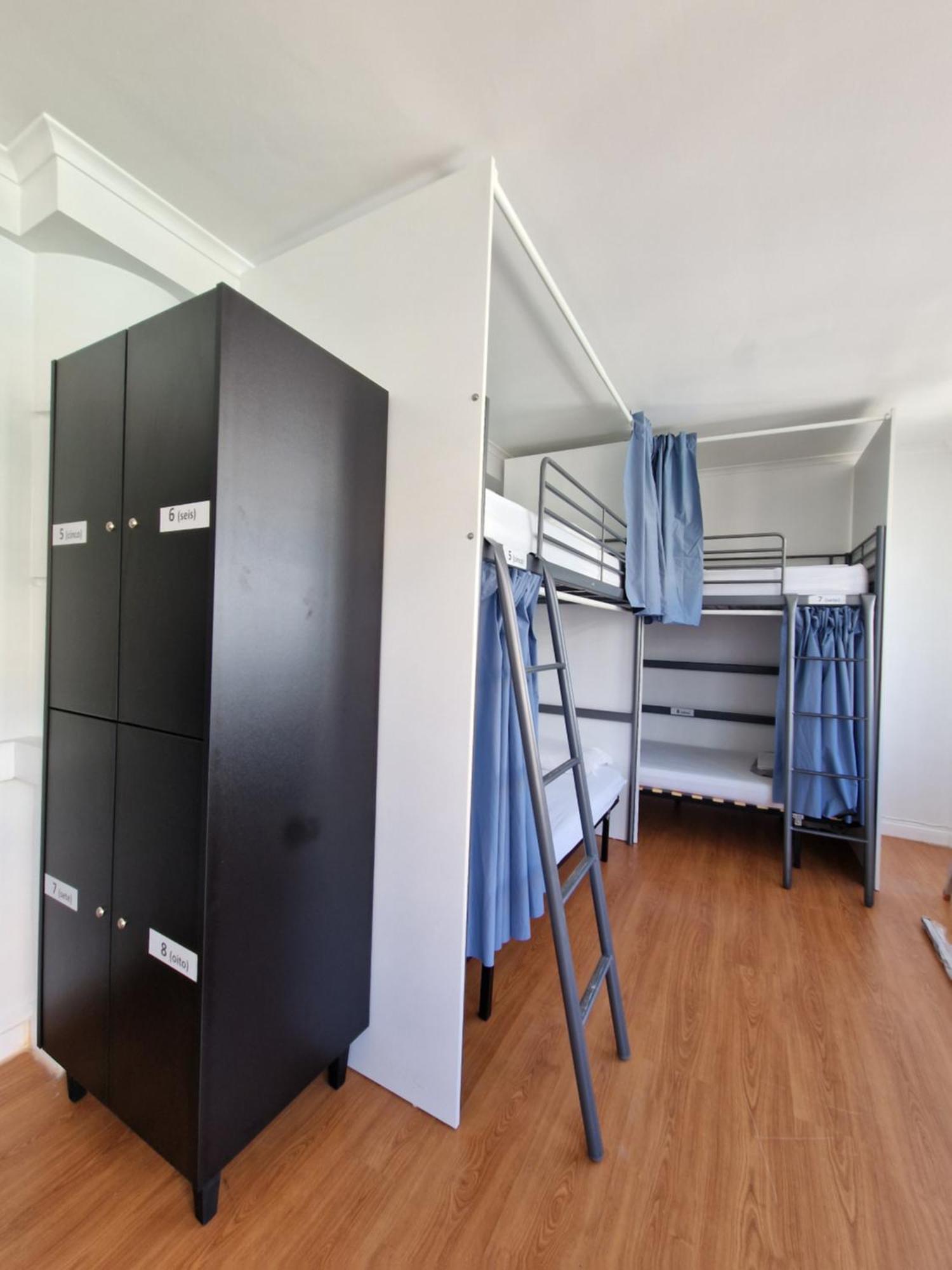 Hostel Castilho 63