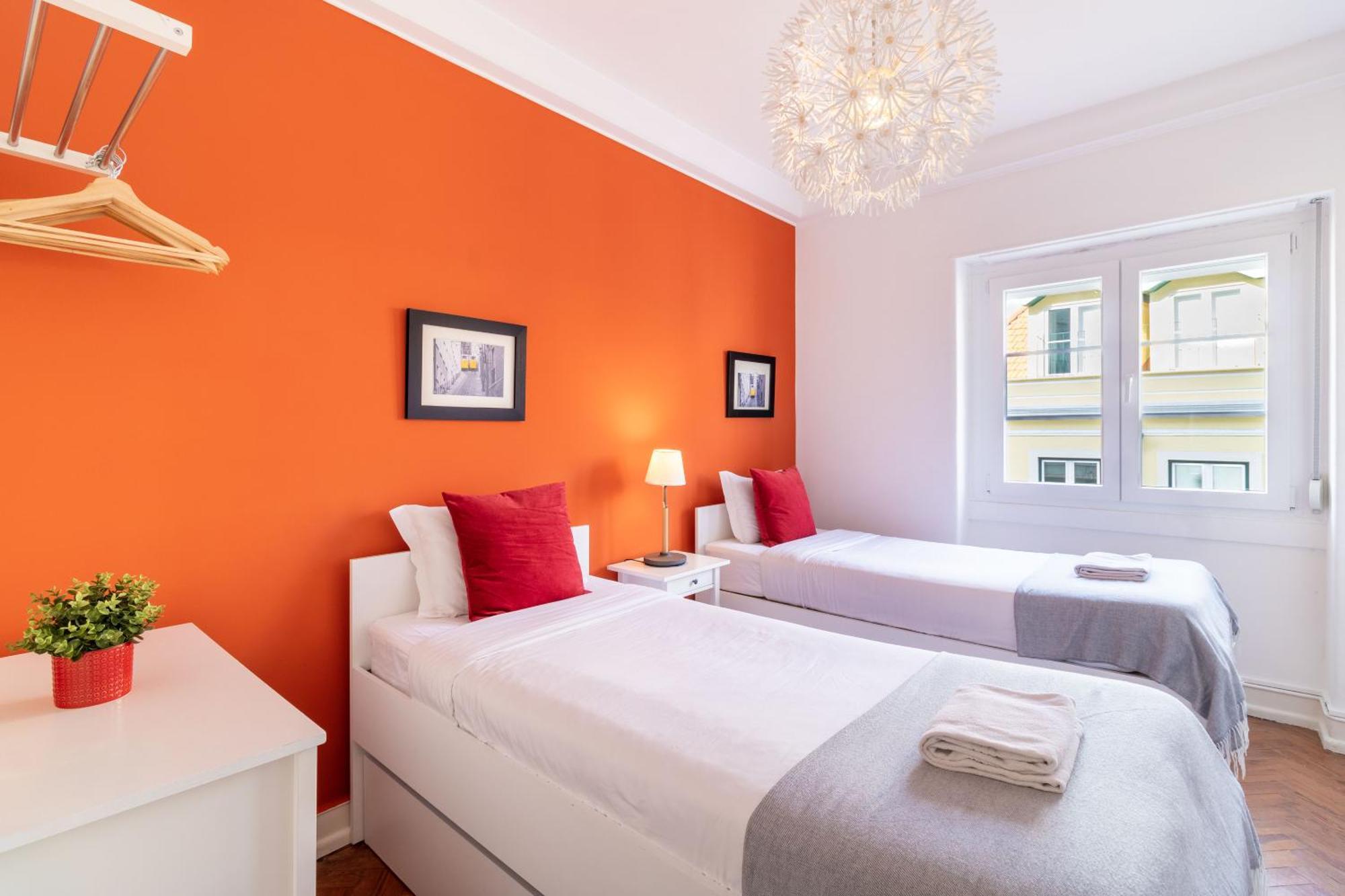 Telhal By Hill Lisbon