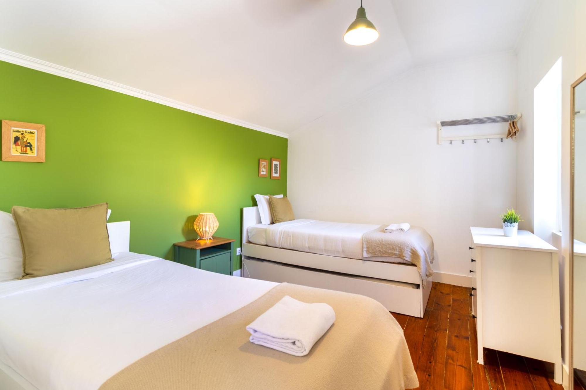 Inglaterra By Central Hill Apartments * Lisbon
