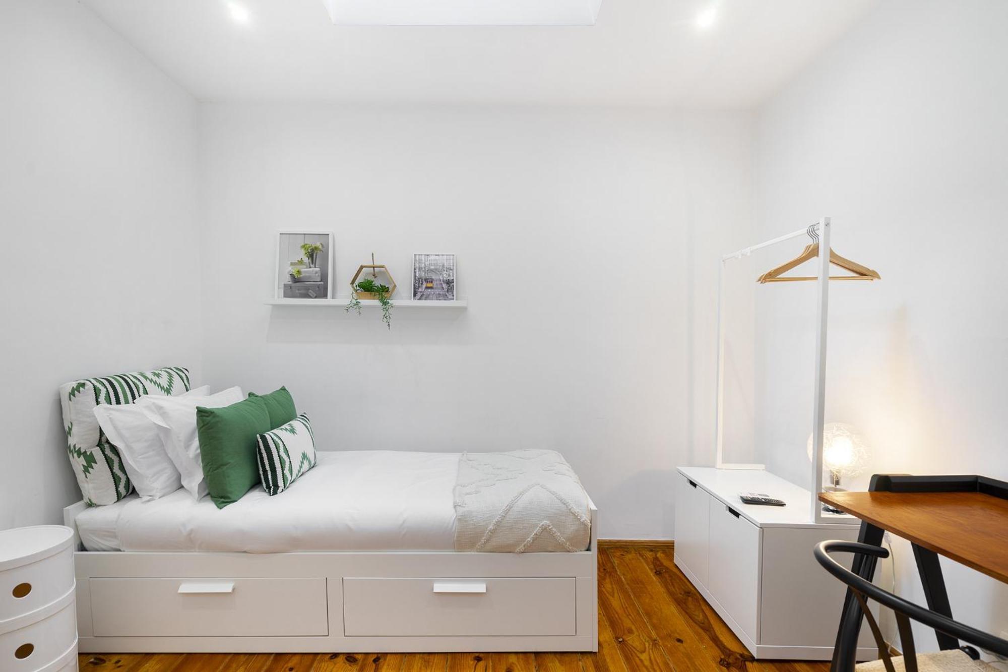 Whome Urban Tech Retreat, Modern Hubs For Remote Living Guest house Lisbon