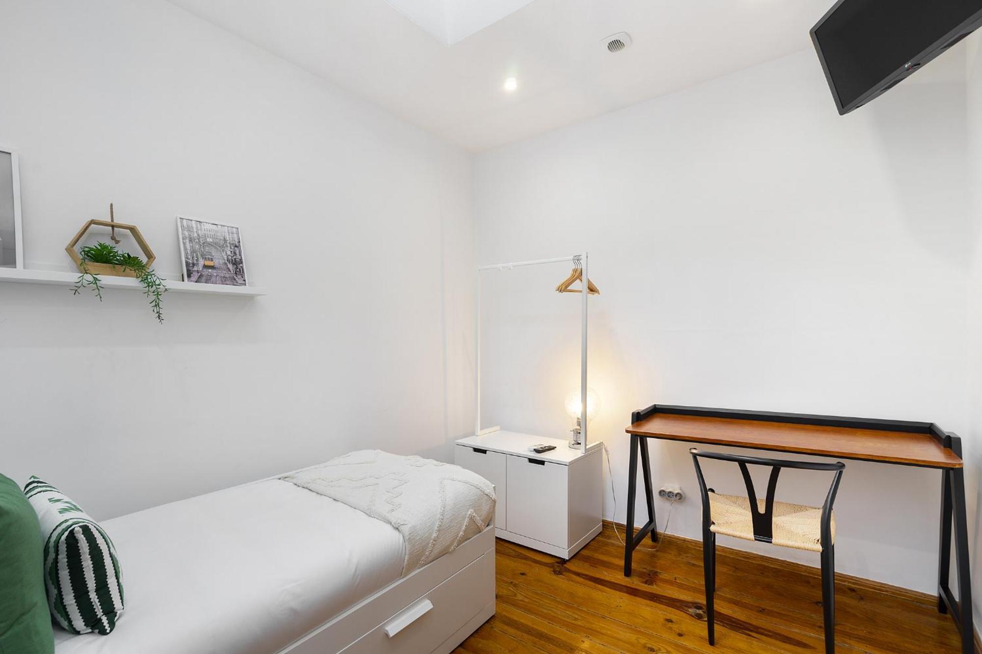 Guest house Whome Urban Tech Retreat, Modern Hubs For Remote Living *