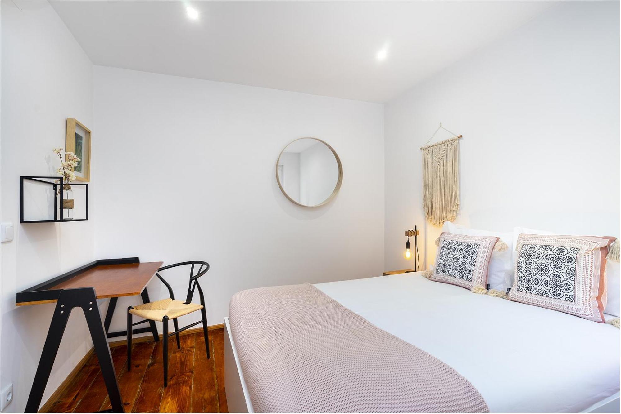 Whome Urban Tech Retreat, Modern Hubs For Remote Living Guest house *