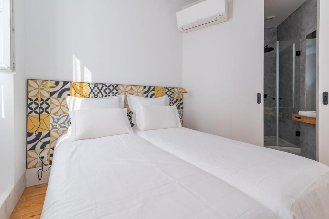Be Local - Historic House Of Santo Andre In Alfama - Apartment Lisbon