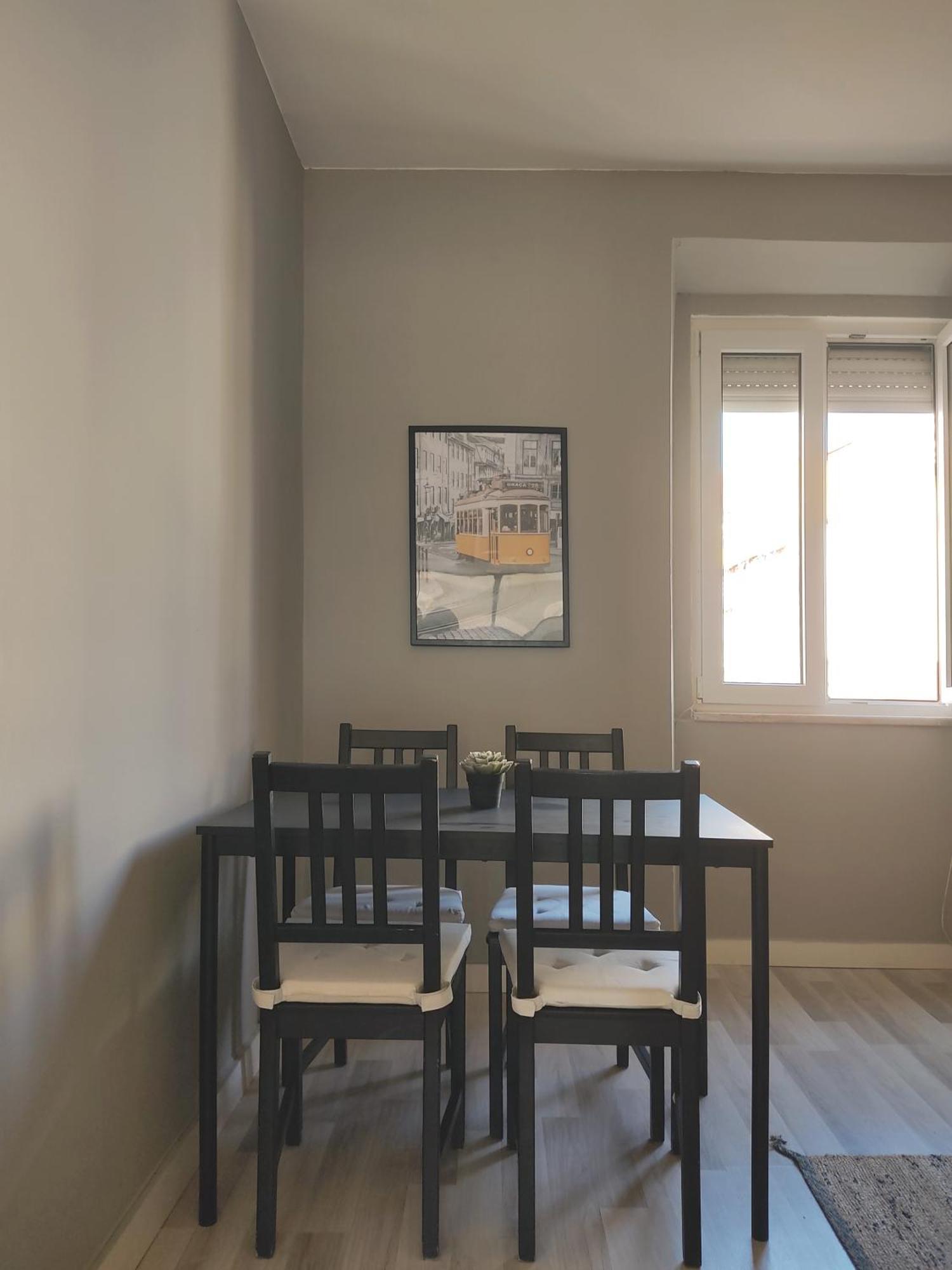 Terrace River Center Apartment
