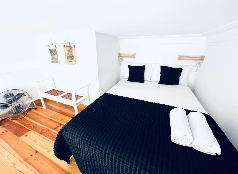 Lovely Mezzanino Close To Lx Factory Apartment *