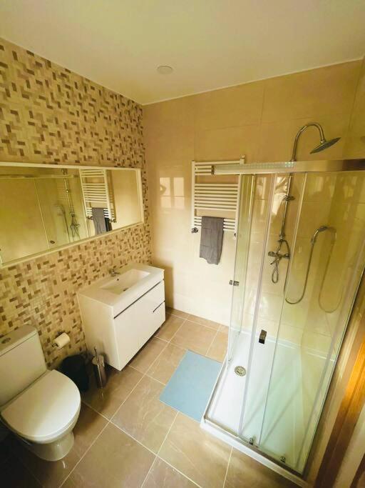 67 Amazing Family Flat In Great Location Center Apartment