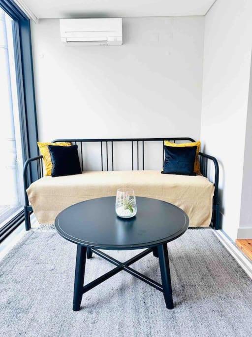 Marques De Pombal Flat A Great Locations Center Apartment Lisbon