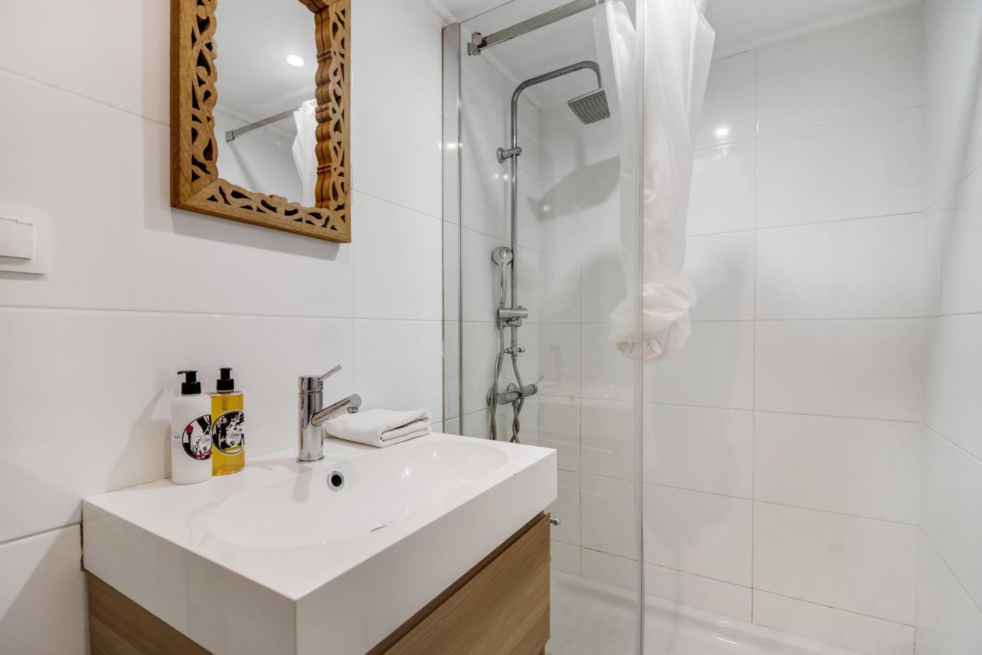 In The Heart Of Apartment Lisbon