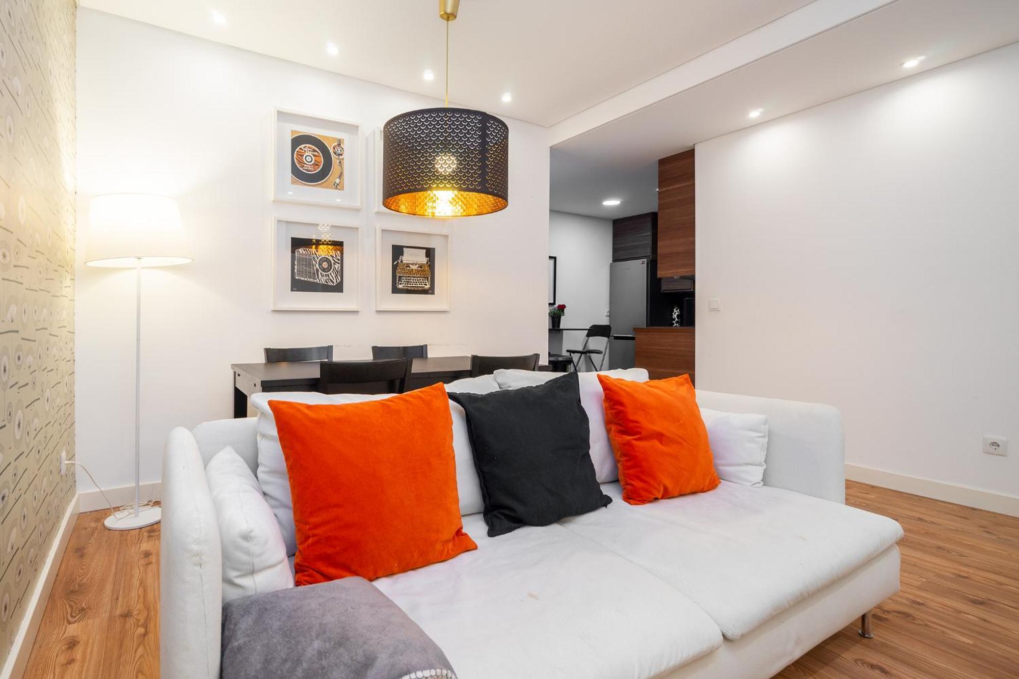 Apartamento Whome Oasis Extravaganza: Lisbon's Supreme Retreat