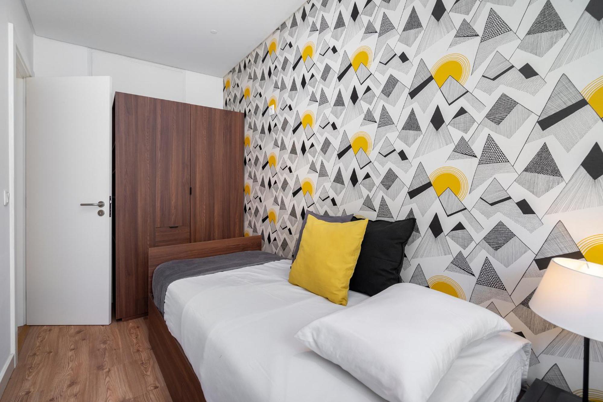Whome Oasis Extravaganza: Lisbon's Supreme Retreat Lisboa