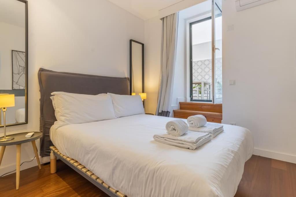 Self Check-in, 3br, Ac/heating & Breakfast Terrace * Lisbon