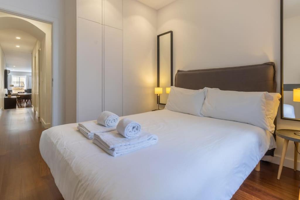 Self Check-in, 3br, Ac/heating & Breakfast Terrace Lisbon