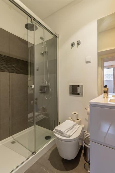 Self Check-in, 3br, Ac/heating & Breakfast Terrace * Lisbon